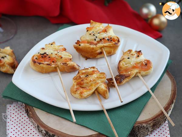 Flaky puff pastry christmas trees with two types of salmon - photo 5