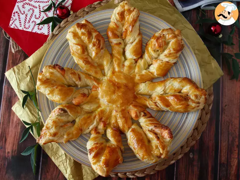 Flaky Snowflake with cream cheese and salmon - The perfect appetizer for Christmas, photo 1