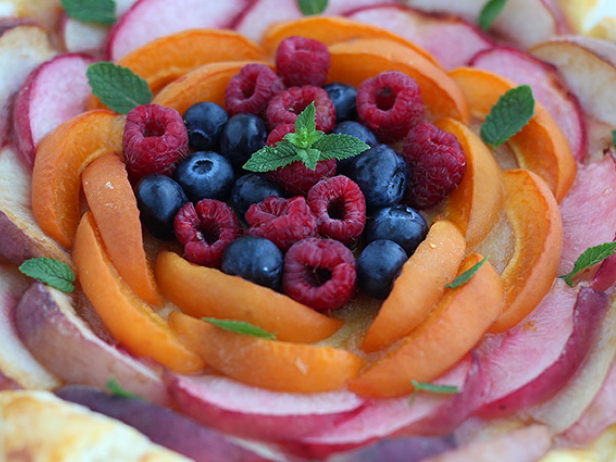 Flaky star tart with fruits - photo 2