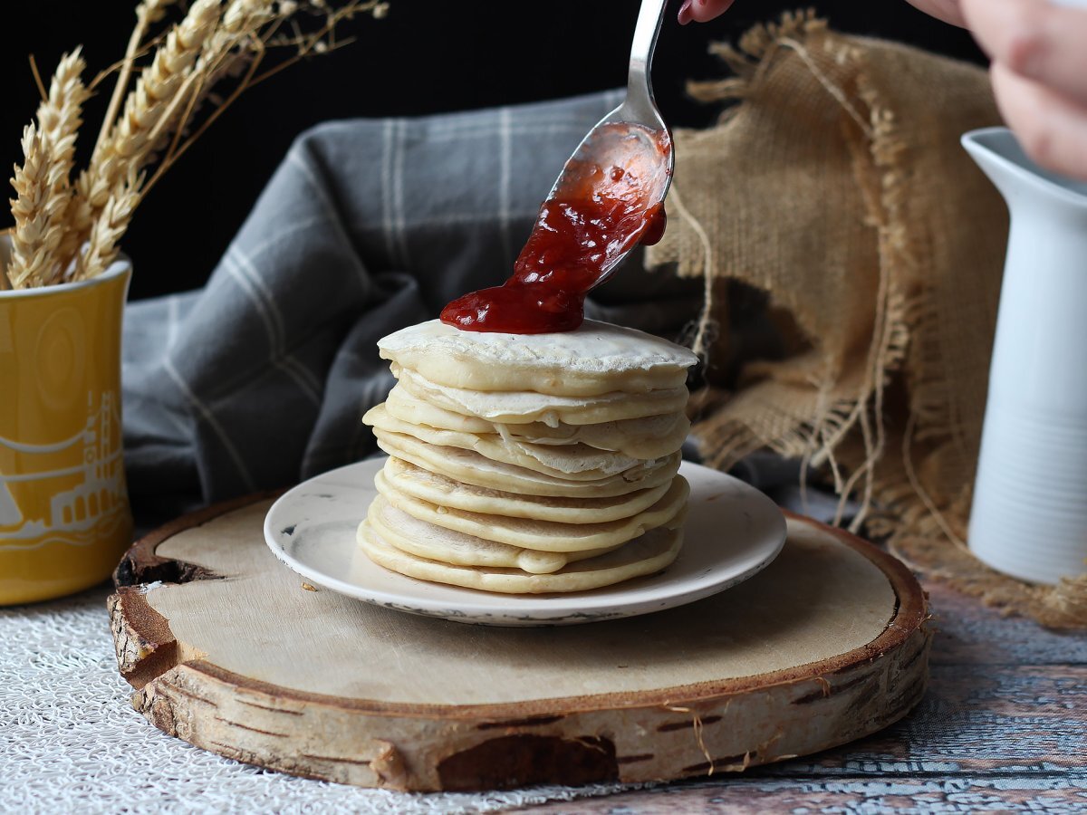 Fluffy vegan pancakes with flax egg: easy and egg-free recipe - photo 3