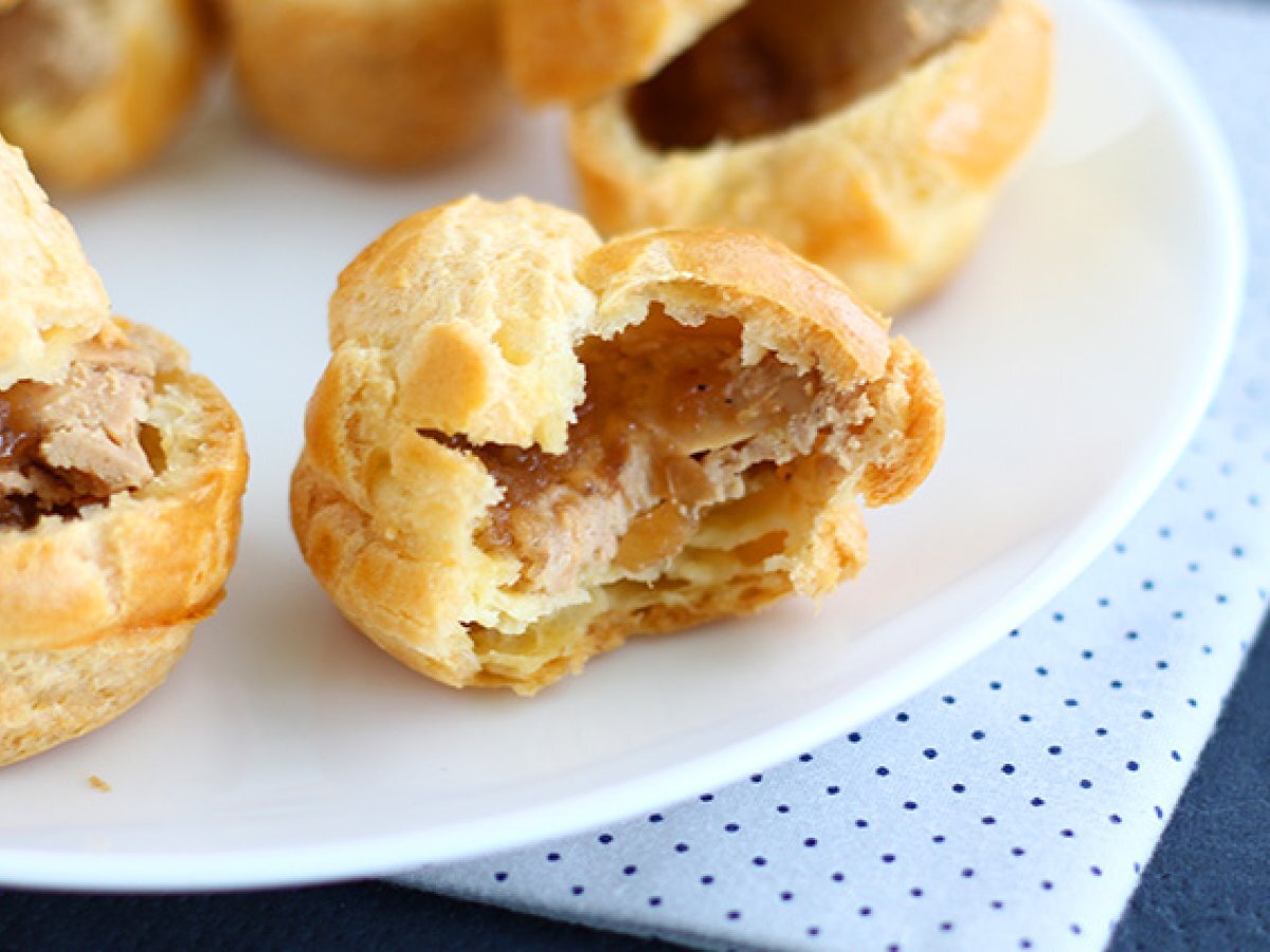 Foie gras and onion chutney choux - photo 4