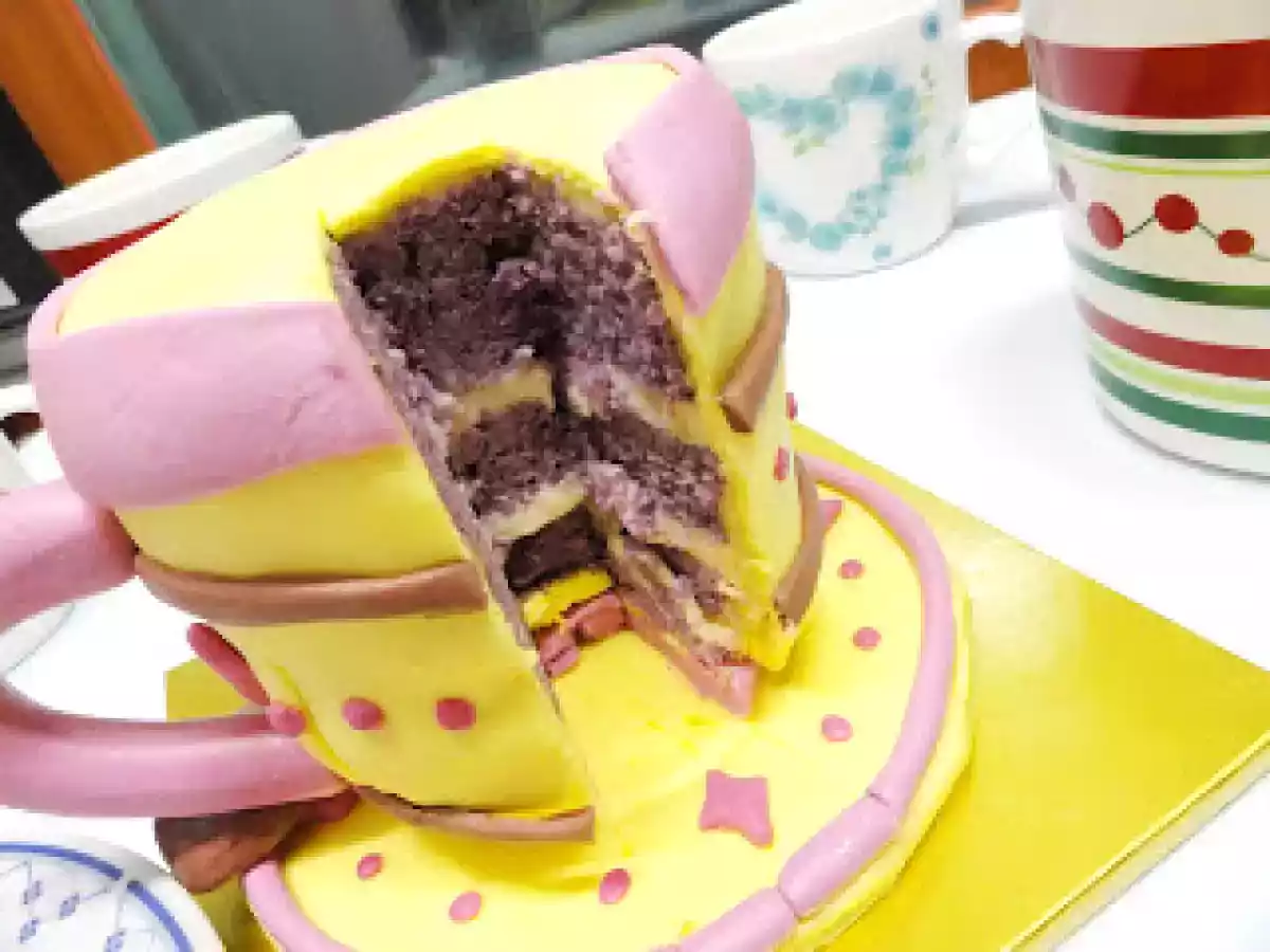 Fondant Cake - Purple Yam Cake with Coconut Cream Filling - photo 3