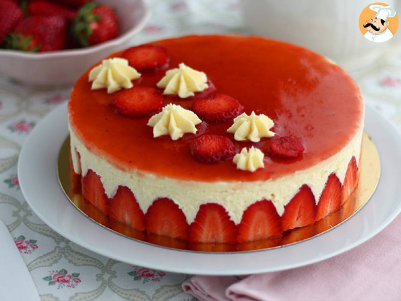 Fraisier cake (step-by-step recipe)