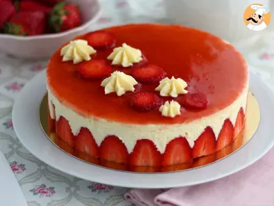 Fraisier cake, the french way to heaven - Recipe Petitchef