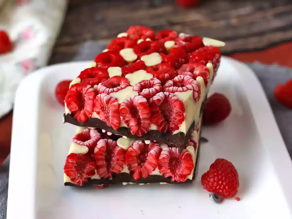 Franui-style chocolate bar with raspberries, white and dark chocolate! - photo 6