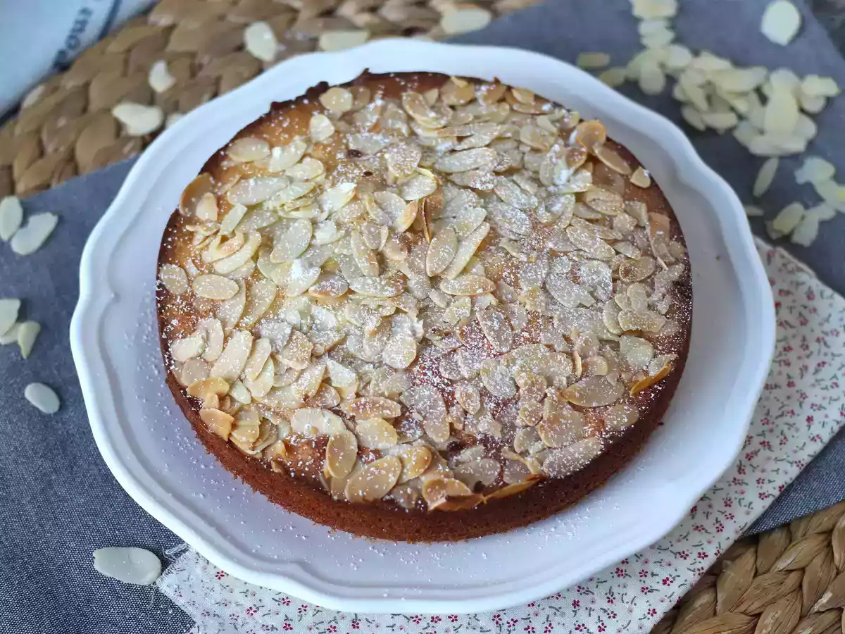 French amandier cake, the super soft almond cake - photo 4
