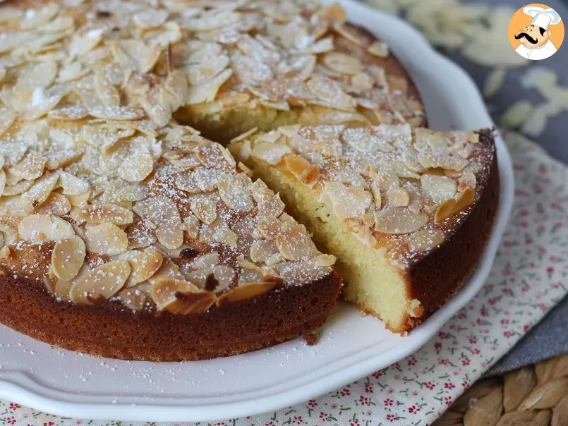 French Amandier cake, the super soft almond cake, photo 5