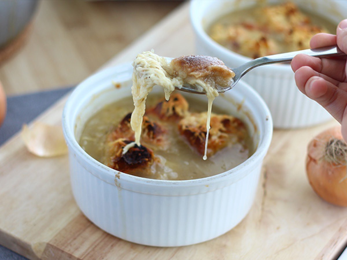 French onion soup - Video recipe! - photo 3