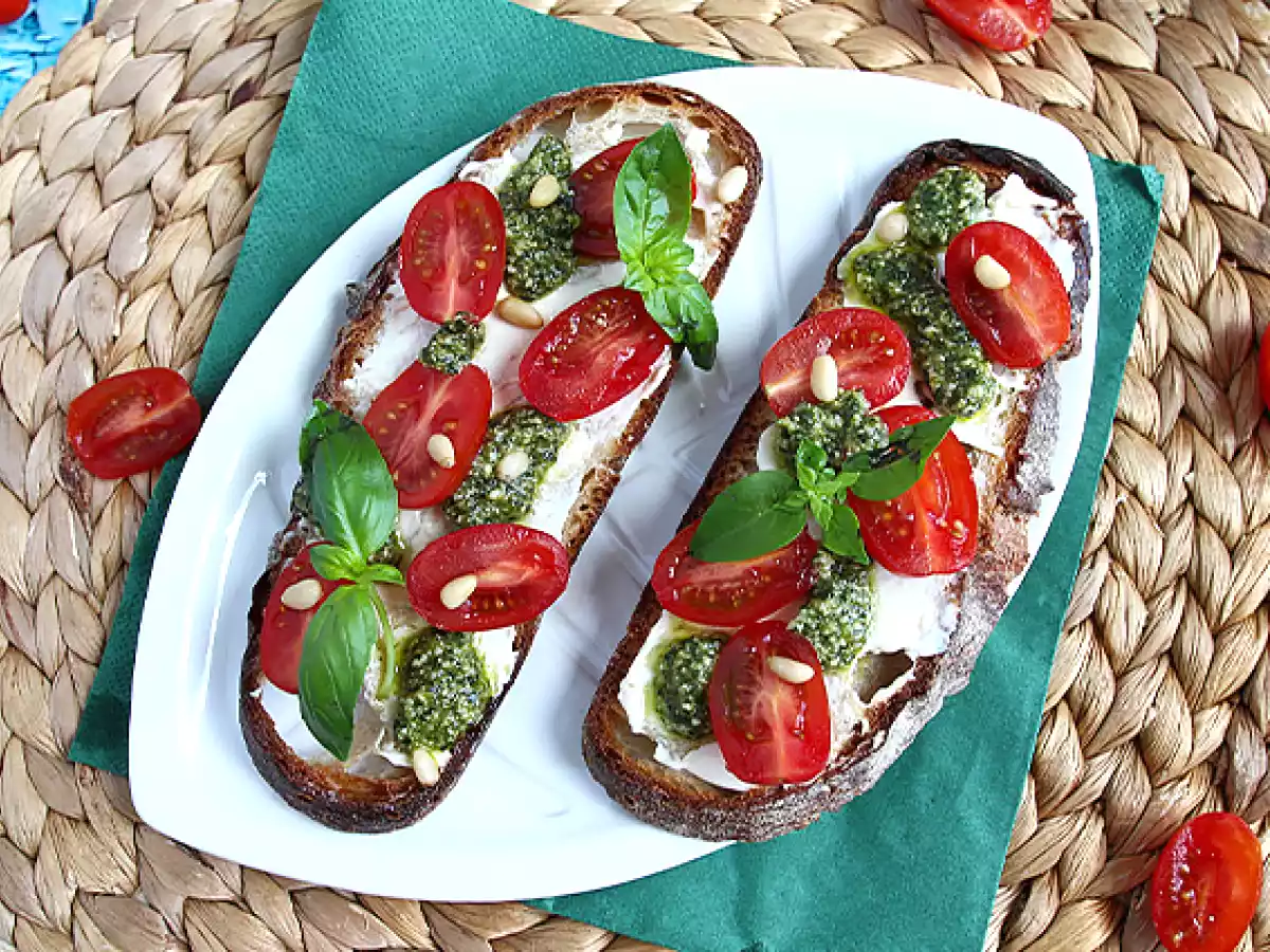 Fresh cheese, pesto, and cherry tomato toasts - photo 4