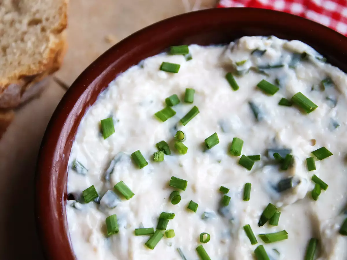 Fresh vegan cheese with garlic and herbs (soy-based!) - photo 3
