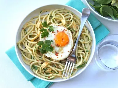 Fried Eggs, Red Pepper Flakes, Garlic, And Herbs Pasta