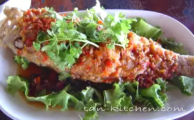 Fried fish with tamarind sauce recipe - easy & tasty dinner