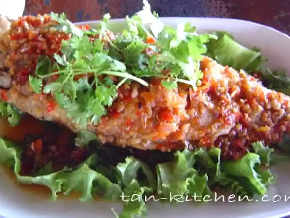 Fried Fish With Tamarind Sauce (Pla Rad Prik)