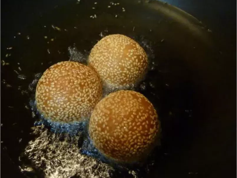 Fried Glutinous Rice Balls (Banh Cam & Banh Ran) - photo 2