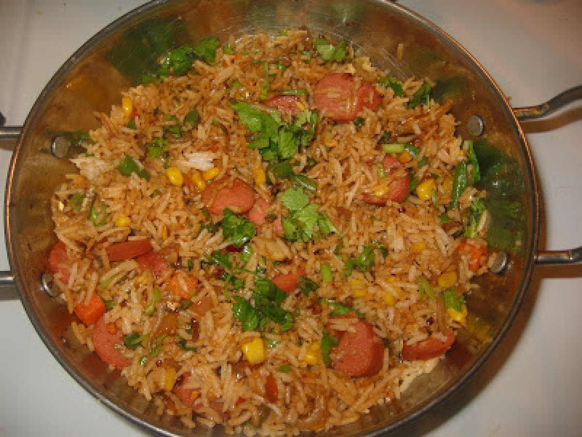 Fried Rice With Ikan Bilis (Nethili Karuvadu) - photo 2