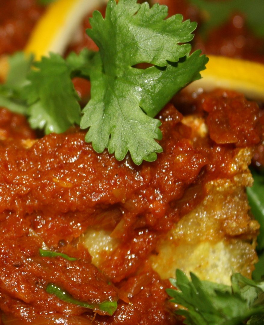 Fried stingray (ikan pari) with lemongrass spicy sauce, Recipe Petitchef