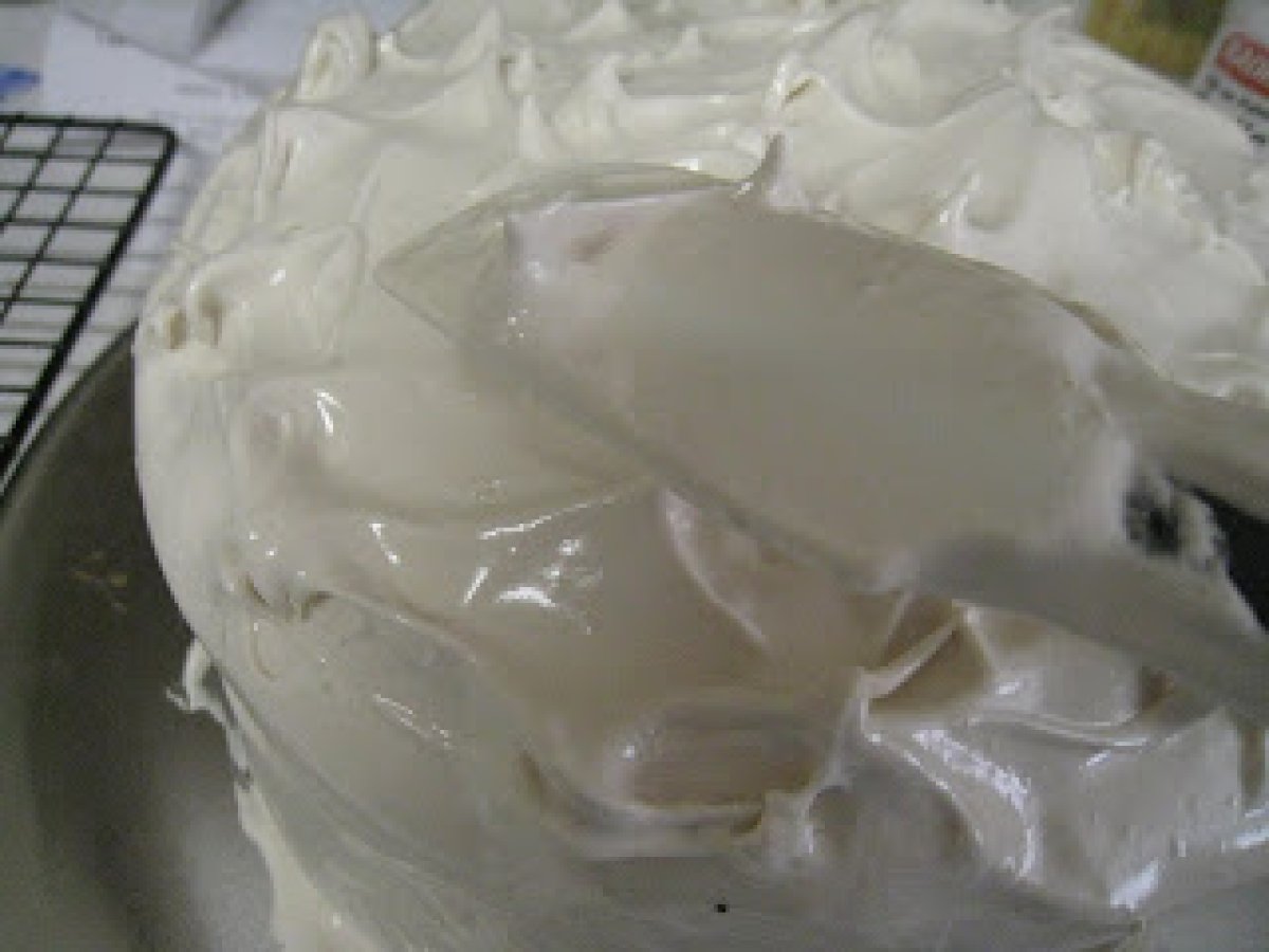 Frostings Without Powdered Sugar: Fluffy Coffee Frosting - photo 2