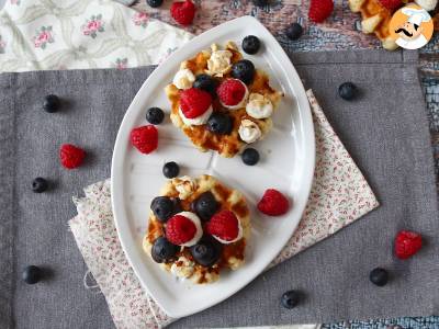 Fruit, chocolate and whipped cream waffles - photo 5