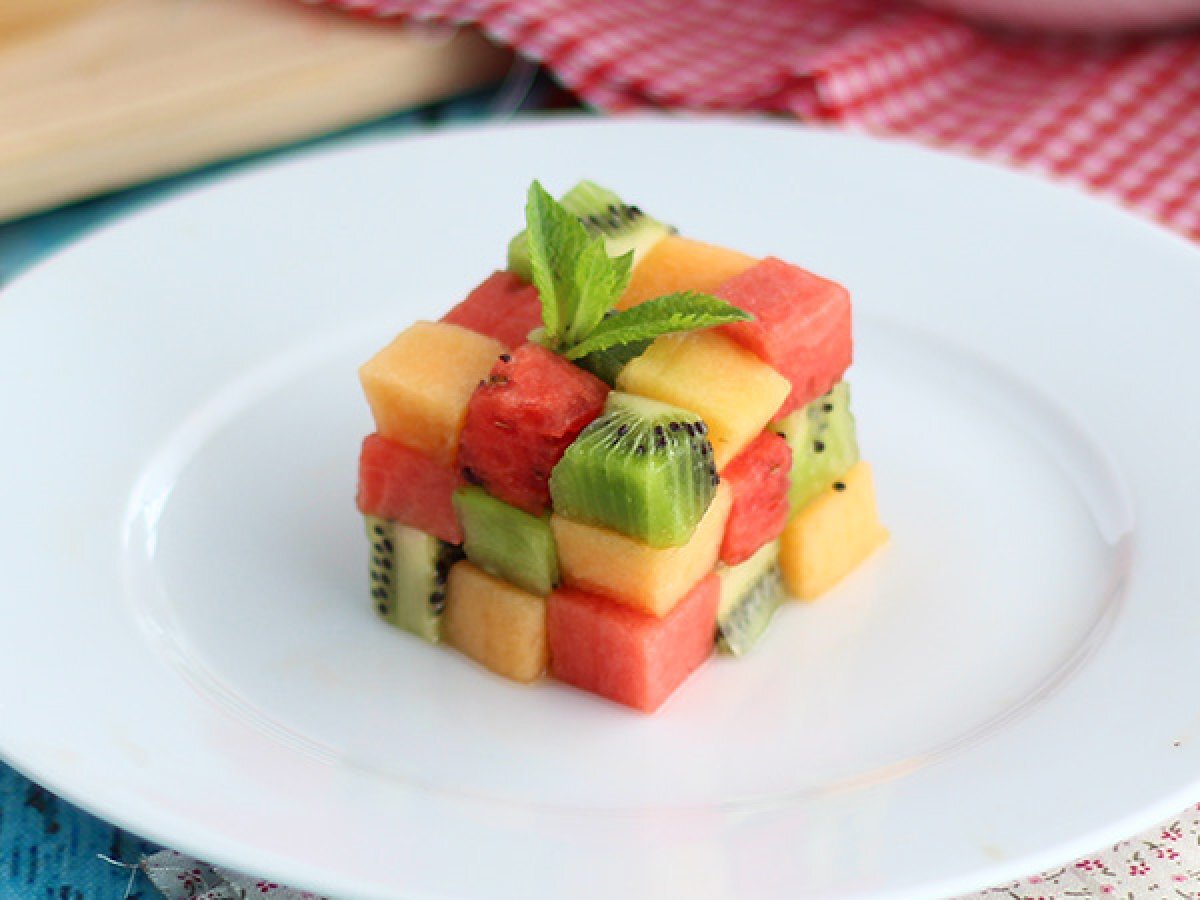 Fruit Rubik's cube, the design fruit salad