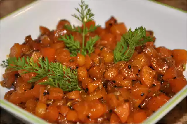 Gajar ki launji recipe - sweet and sour carrot curry