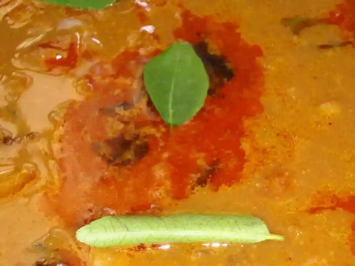 Garlic Gravy / Puundu Kolambu - photo 2