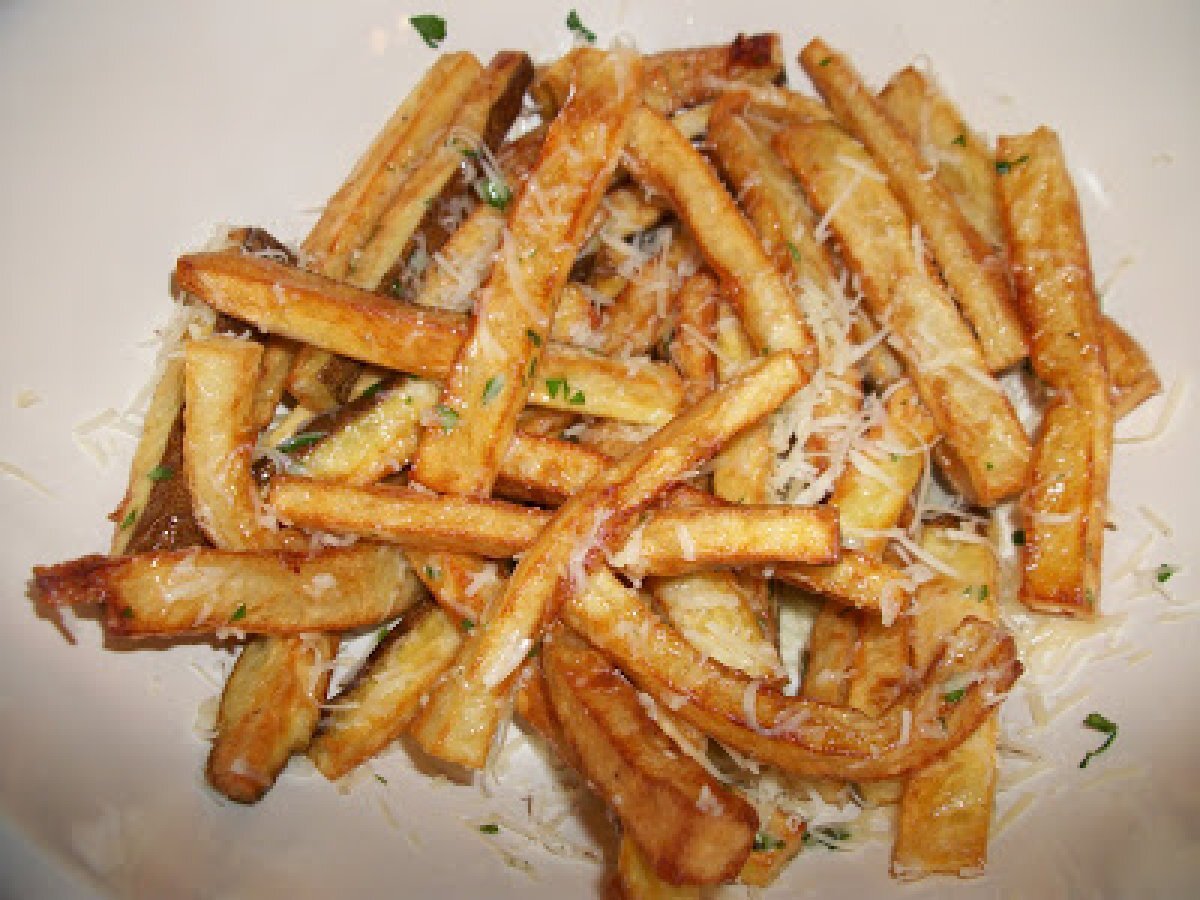 Garlic parmesan french fries, Recipe Petitchef
