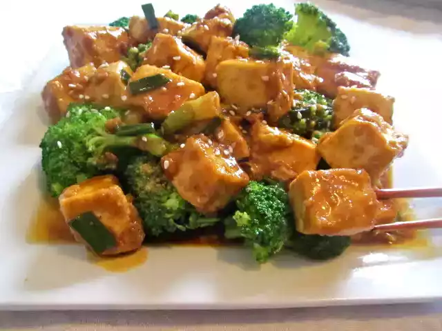Baked general tso's tofu recipe: easy and tasty dinner