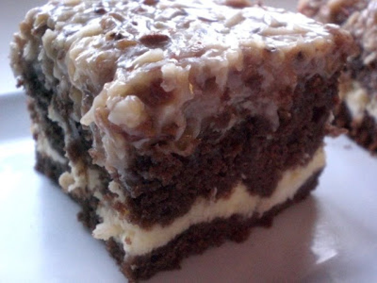 German Chocolate Cheesecake And The Purse Winner. - photo 2