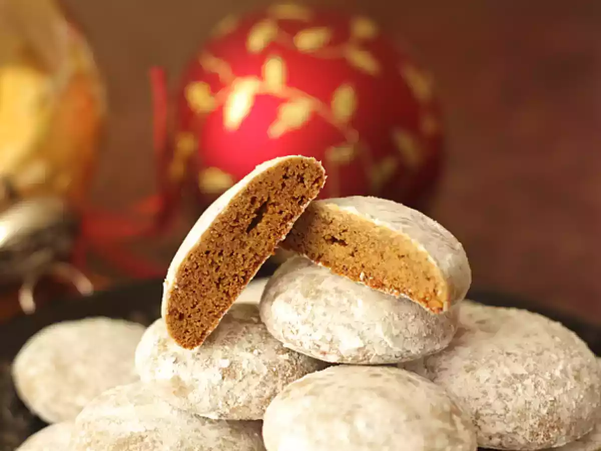 German Pfeffernüsse (?Pepper Nuts?) Cookies - photo 2