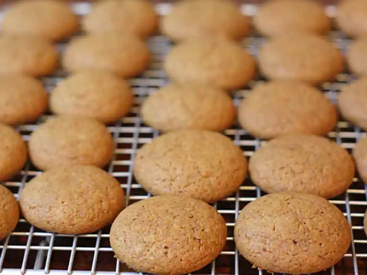 German Pfeffernüsse (?Pepper Nuts?) Cookies - photo 4