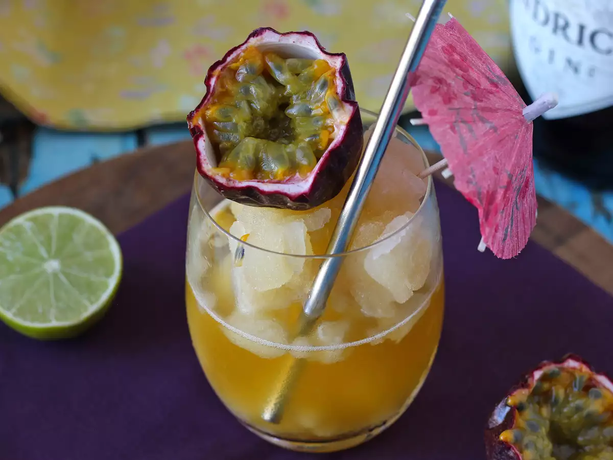 Gin and passion fruit slush cocktail: the perfect summer refreshment! - photo 5