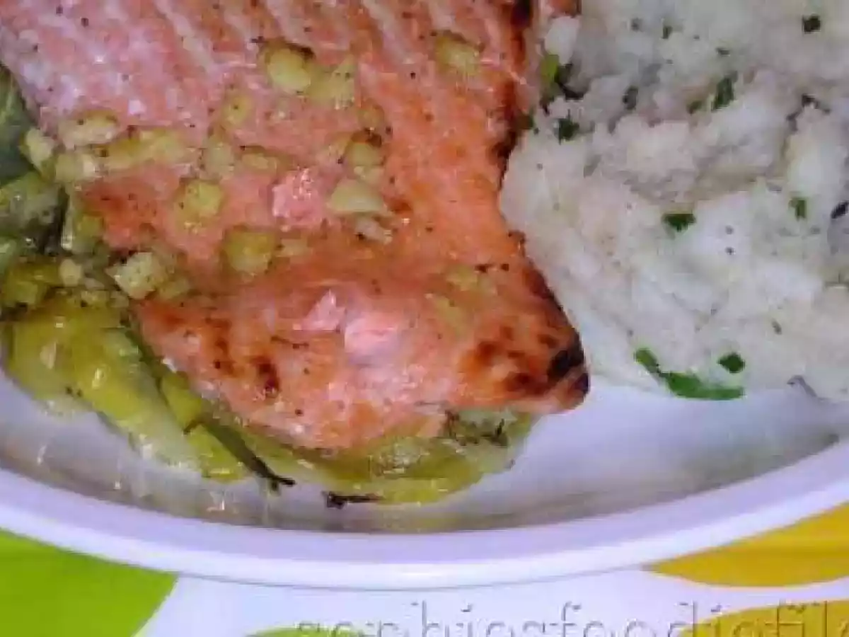 gingered lemon & honey marinated salmon on leeks+new potato chiv