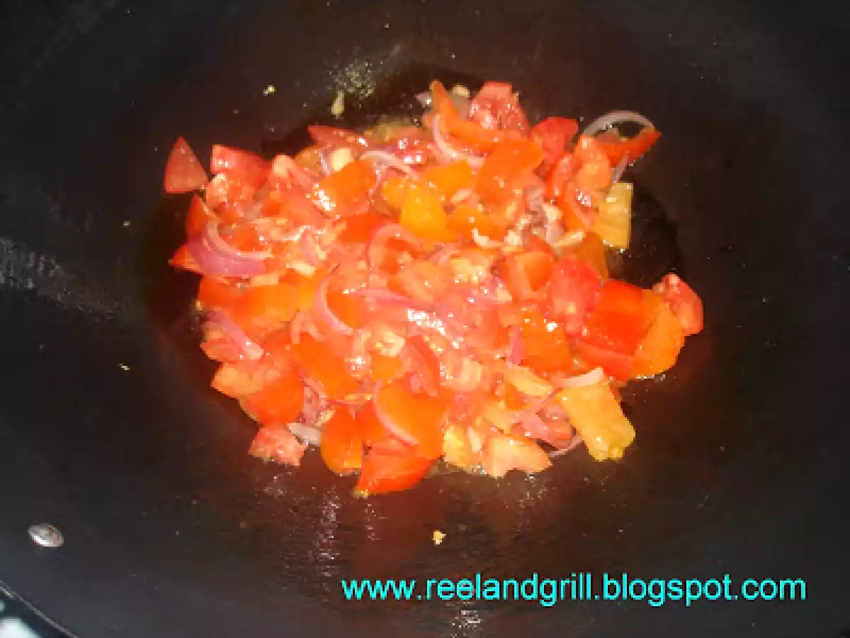 Ginisang Bagoong (Fish Paste Saute in Tomato) - photo 5