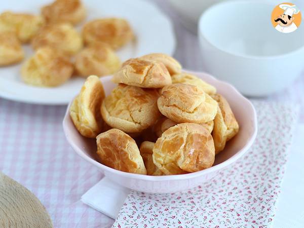 Gluten-free choux pastry