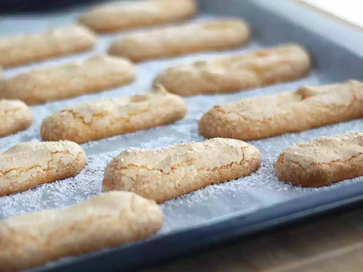 Gluten-free ladyfingers: foolproof recipe