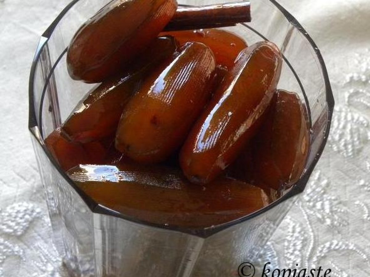 Glyko Melitzanaki me Grenadini (Eggplant with Grenadine Spoon Sweet)