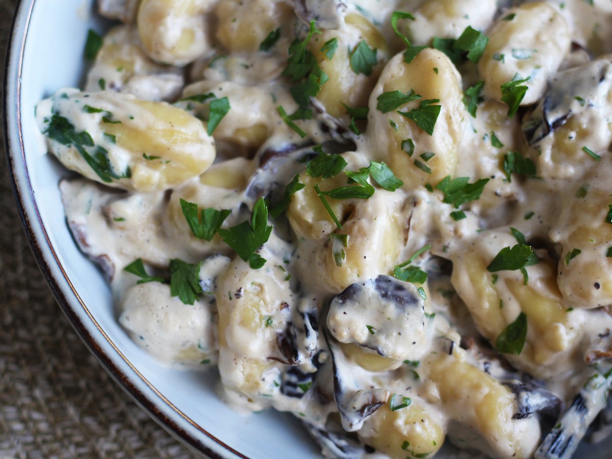 Gnocchi with mushrooms, a tasty and easy meal - photo 3