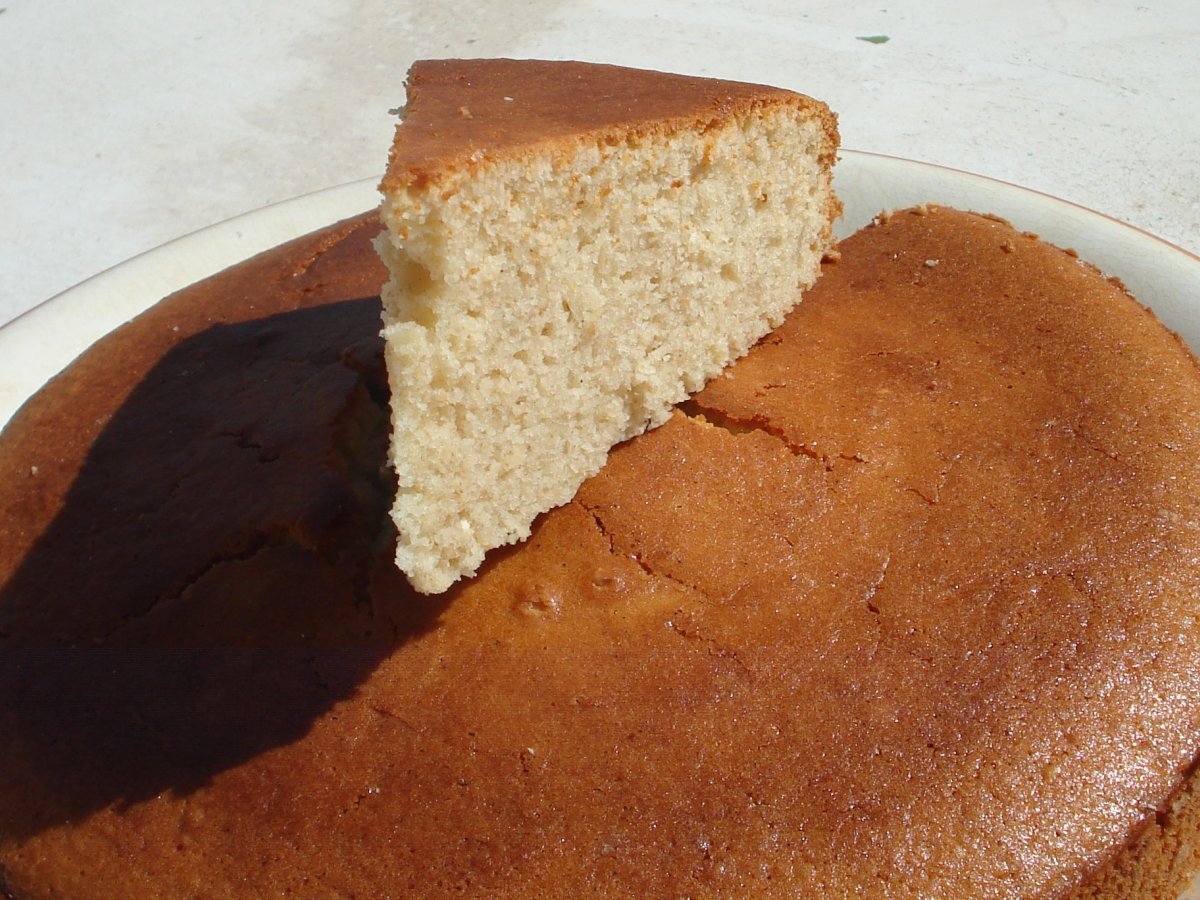 Goat Milk Yogurt Cake, cardamom and coconut butter - photo 3