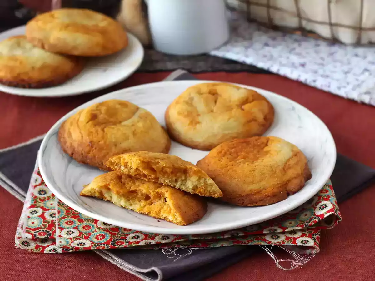 Gochujang cookies, sweet, salty and spicy!