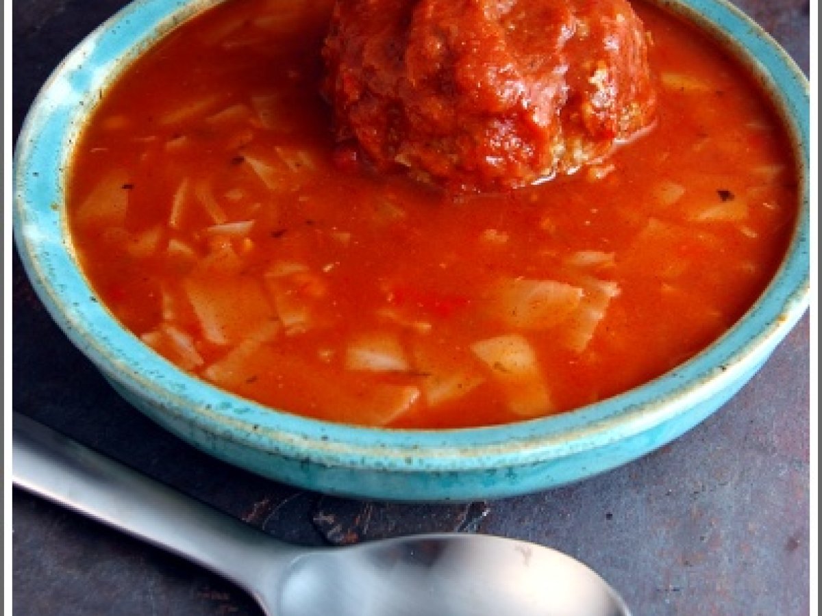 Golumpki Dumpling Soup