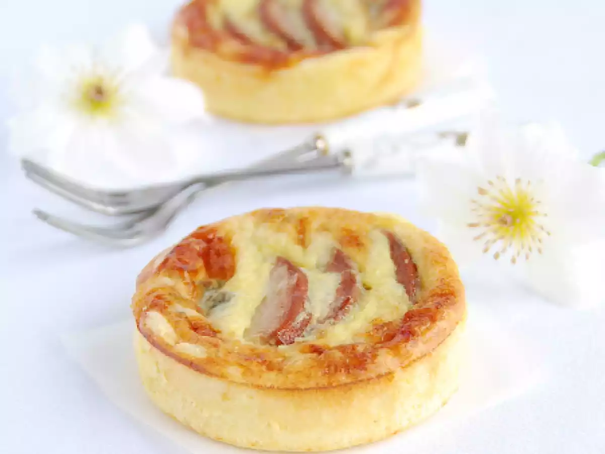 Gorgonzola Cheese & Pear Tart