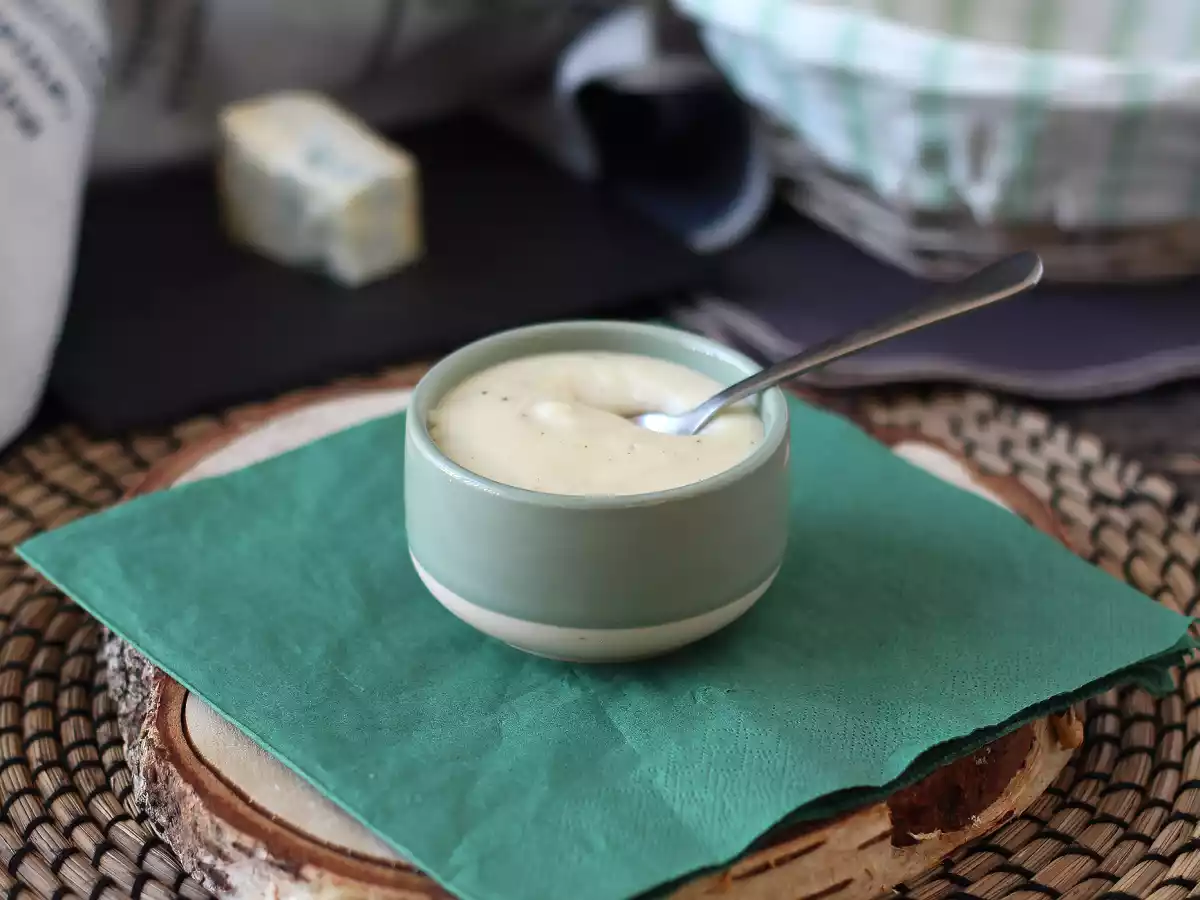 Gorgonzola sauce - photo 4