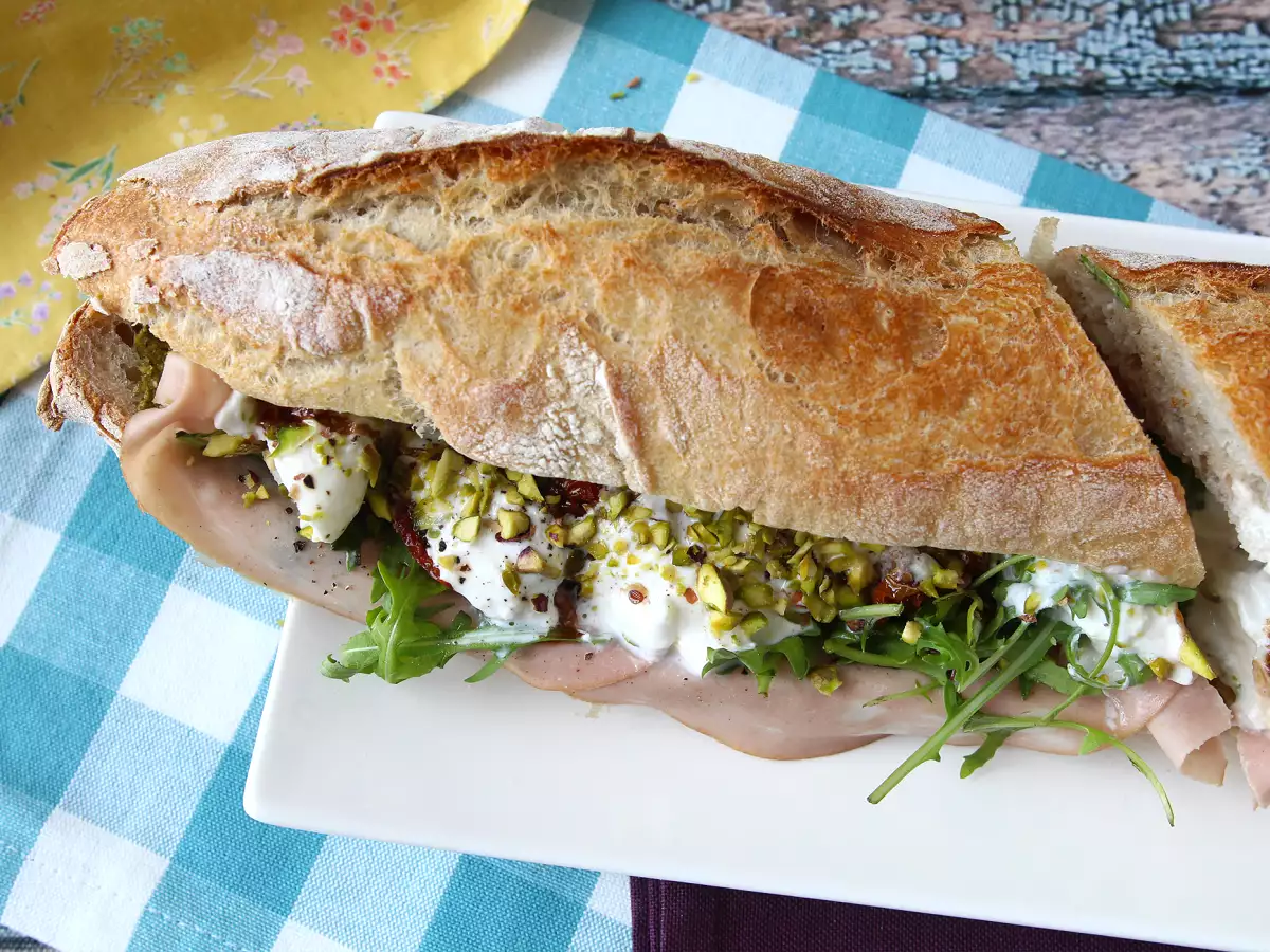 Gourmet Italian mortadella and burrata sandwich - photo 8