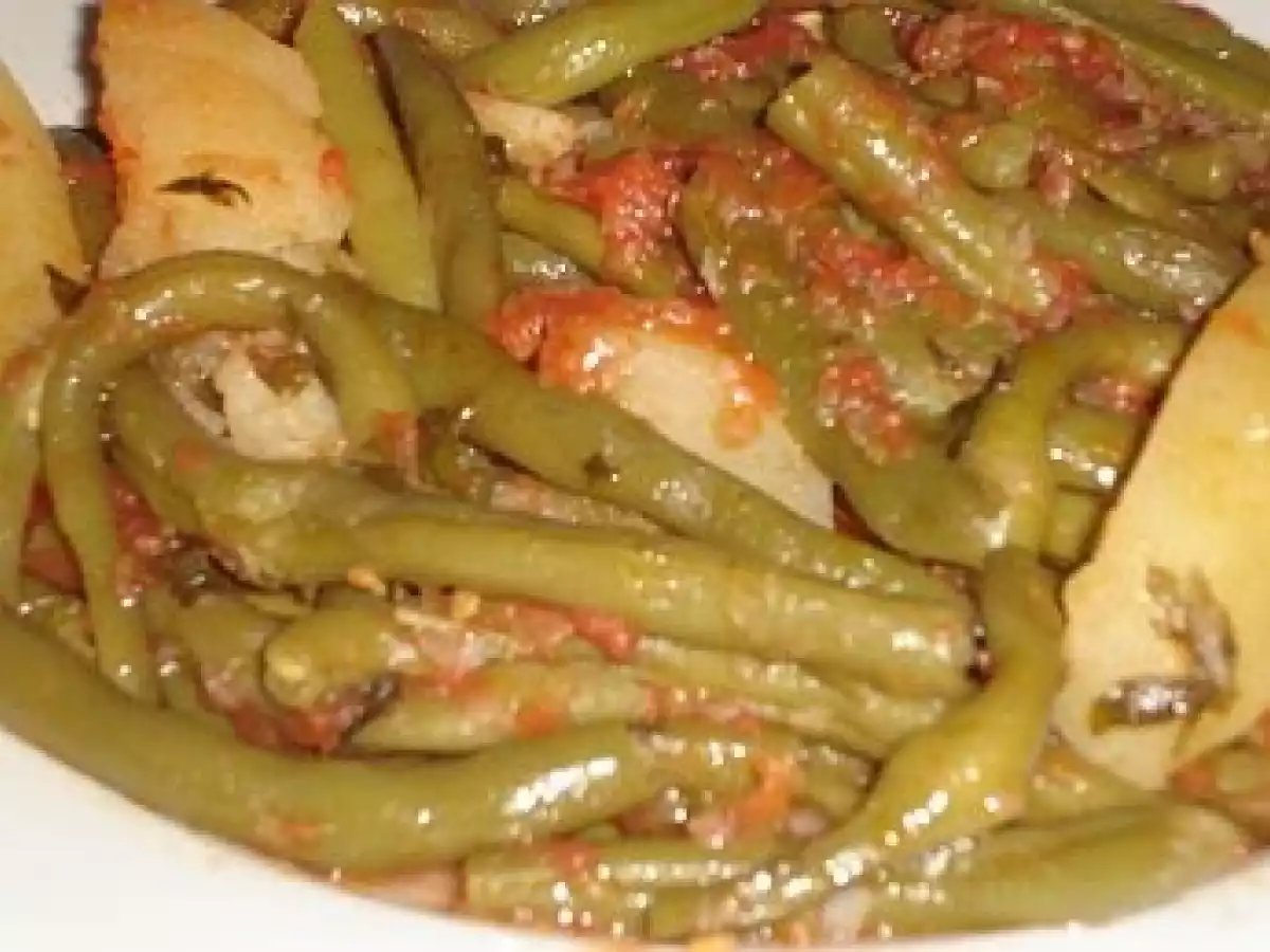 Greek Fresh Green Beans (Fasolakia) - photo 2