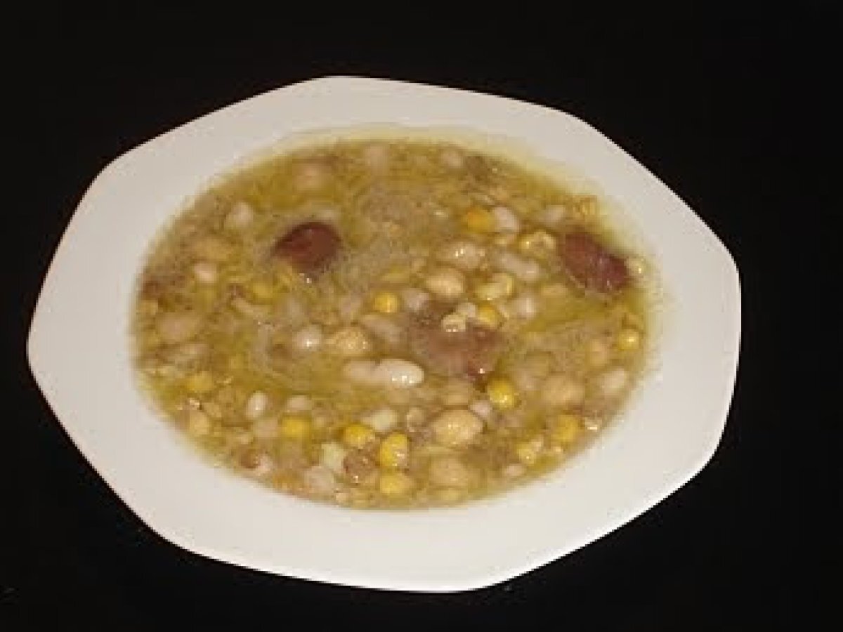 Greek Polisporo Soup