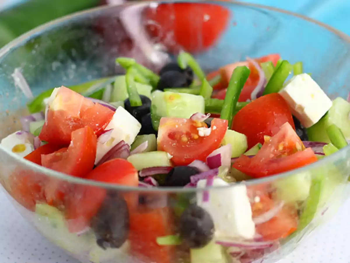 Greek salad or horiatiki - photo 3