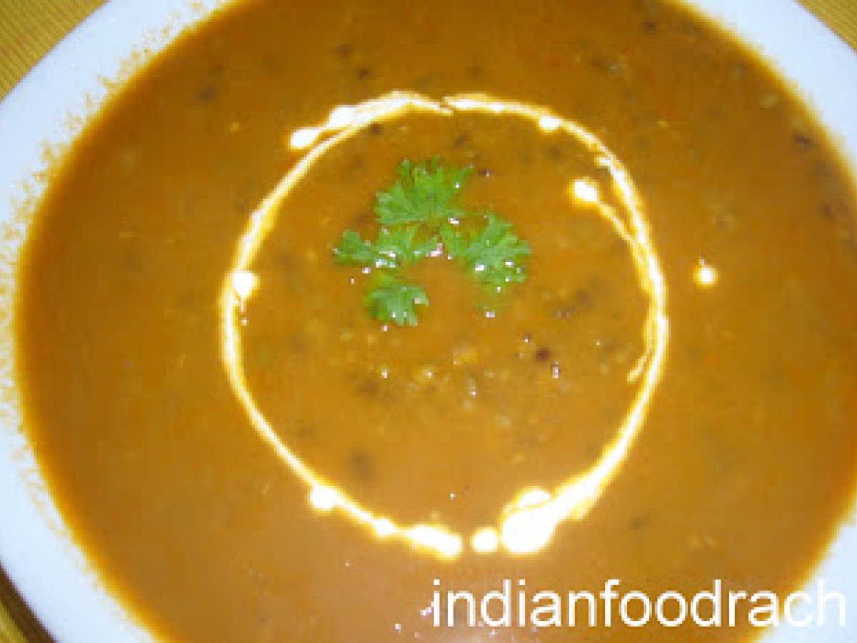 Green gram dal curry (Hesaru bele saaru)