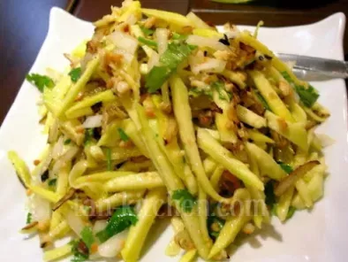 Green Mango Salad (Yam Ma Moung) V