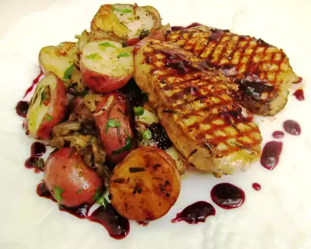 Grilled boneless pork loin chops recipe