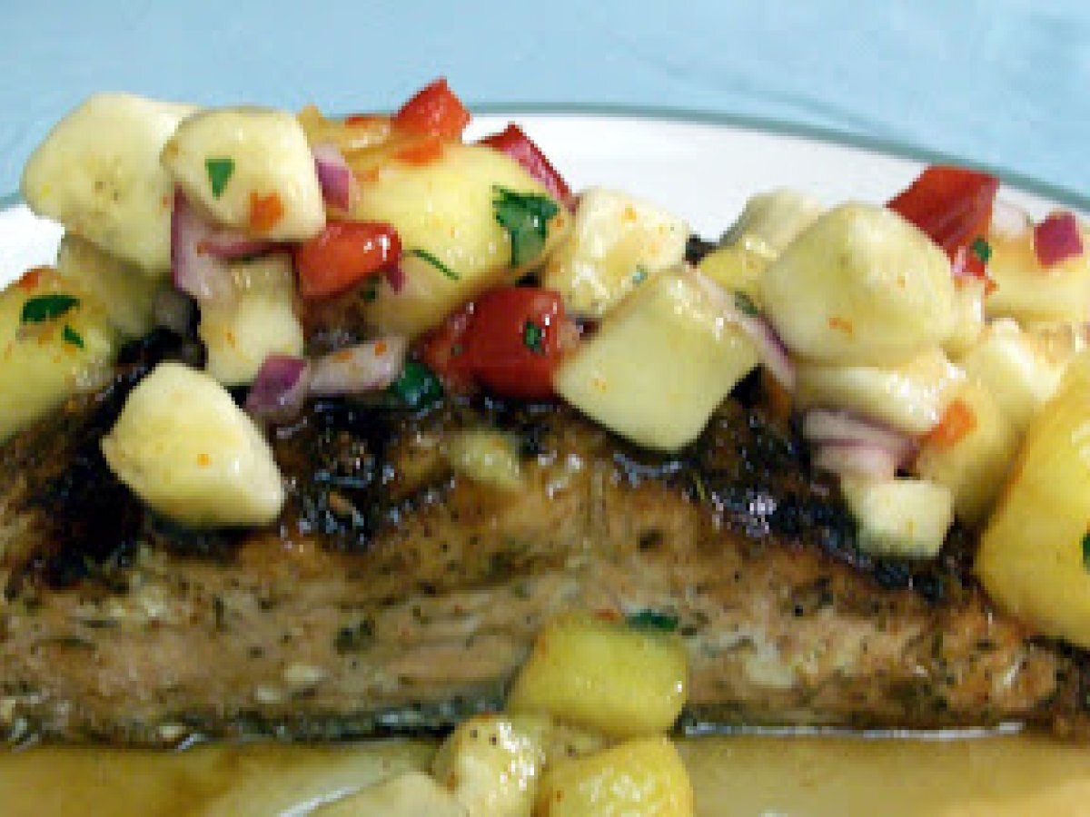 Grilled Salmon With Pineapple-Banana Salsa